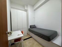 Lakepoint Condominium (D22), Condominium #496104321